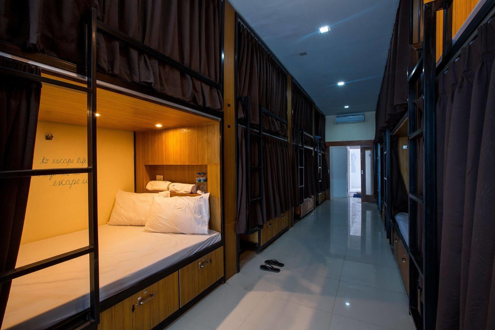 Patong Marina Hotel By Lofty Exterior photo