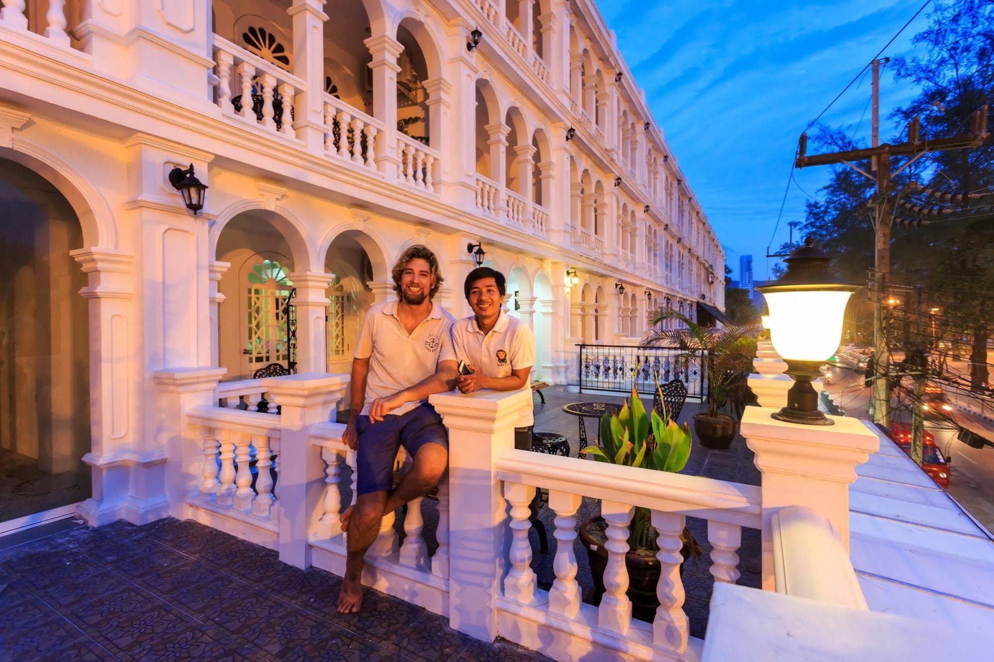 Patong Marina Hotel By Lofty Exterior photo
